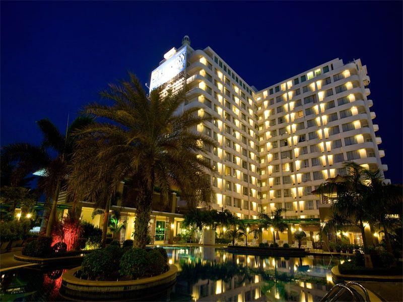 EASTERN GRAND PALACE - 3