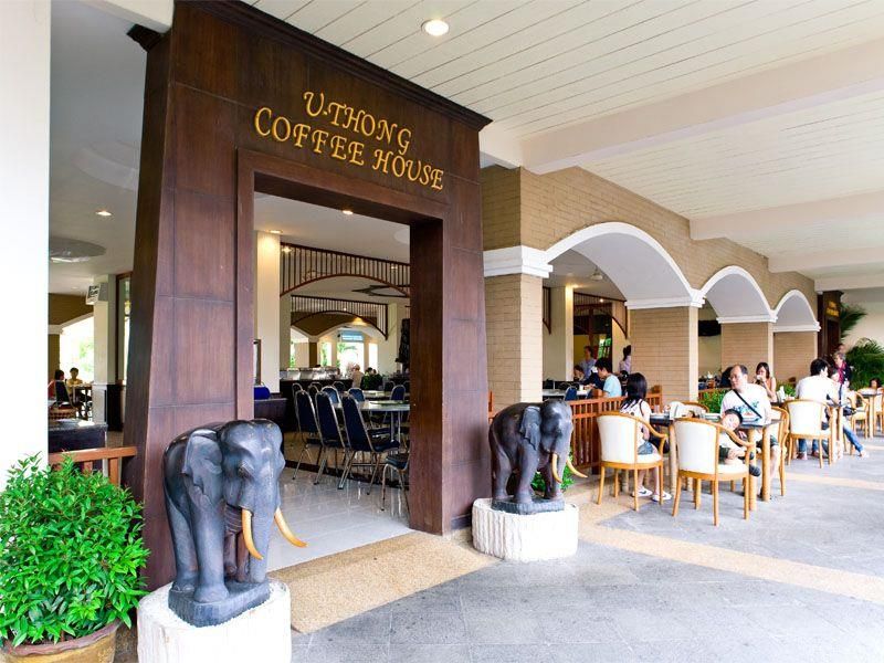 EASTERN GRAND PALACE - 27