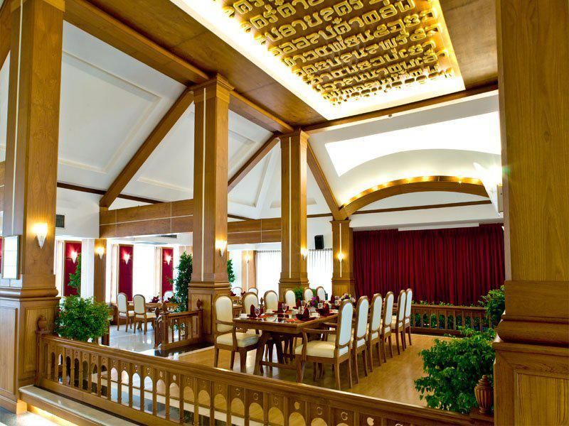 EASTERN GRAND PALACE - 29