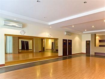 EASTERN GRAND PALACE - 37