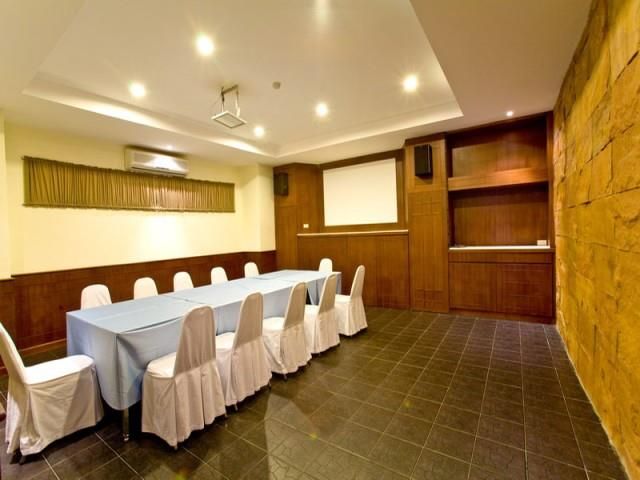 EASTERN GRAND PALACE - 39