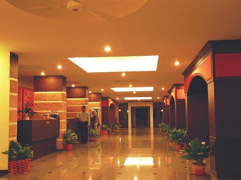 EASTERN GRAND PALACE - 5