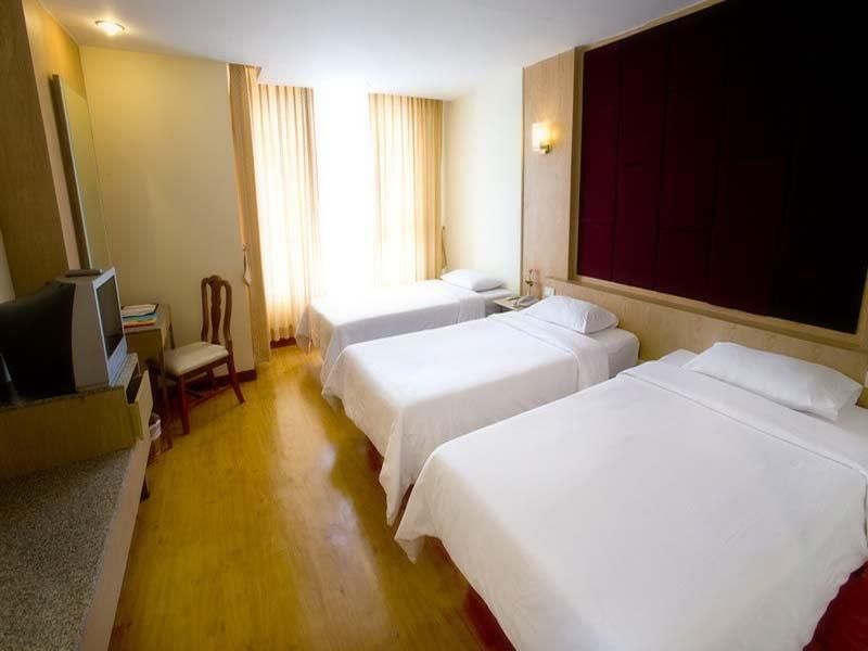 EASTERN GRAND PALACE - 7