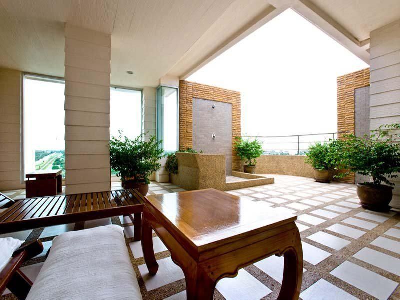 EASTERN GRAND PALACE - 8