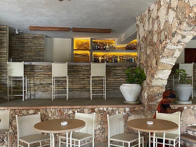 PALUMBO WAVES RESORT - 2