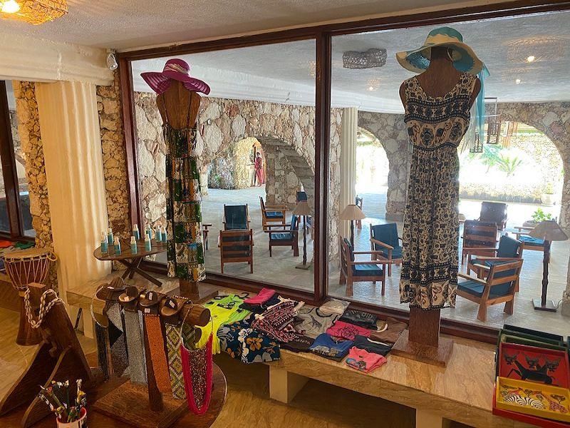 PALUMBO WAVES RESORT - 5