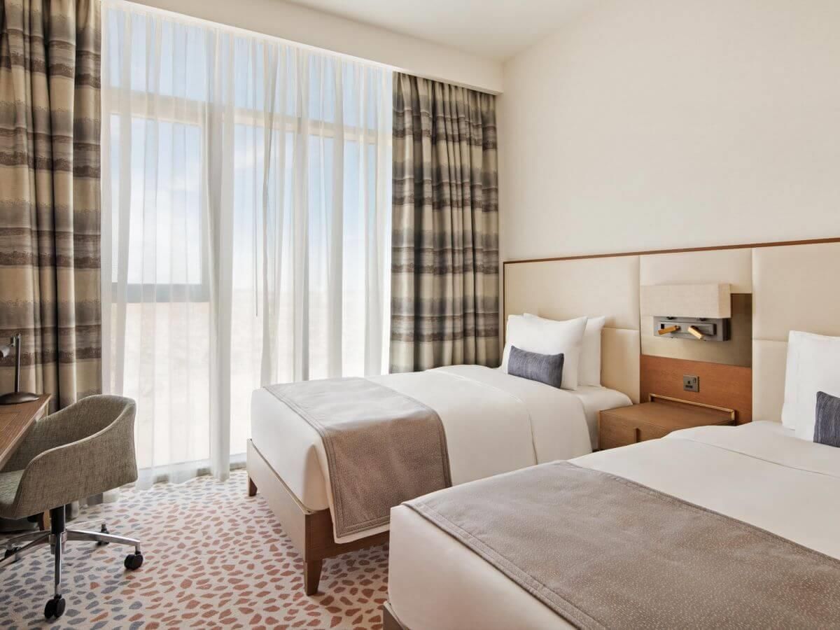 STAYBRIDGE SUITES DUBAI AL MAKTOUM AIRPORT HOTEL - 13