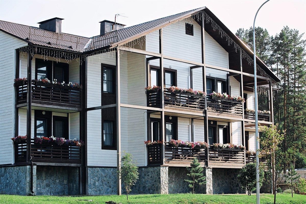 КУРОРТ МАНЖЕРОК, отель - 1