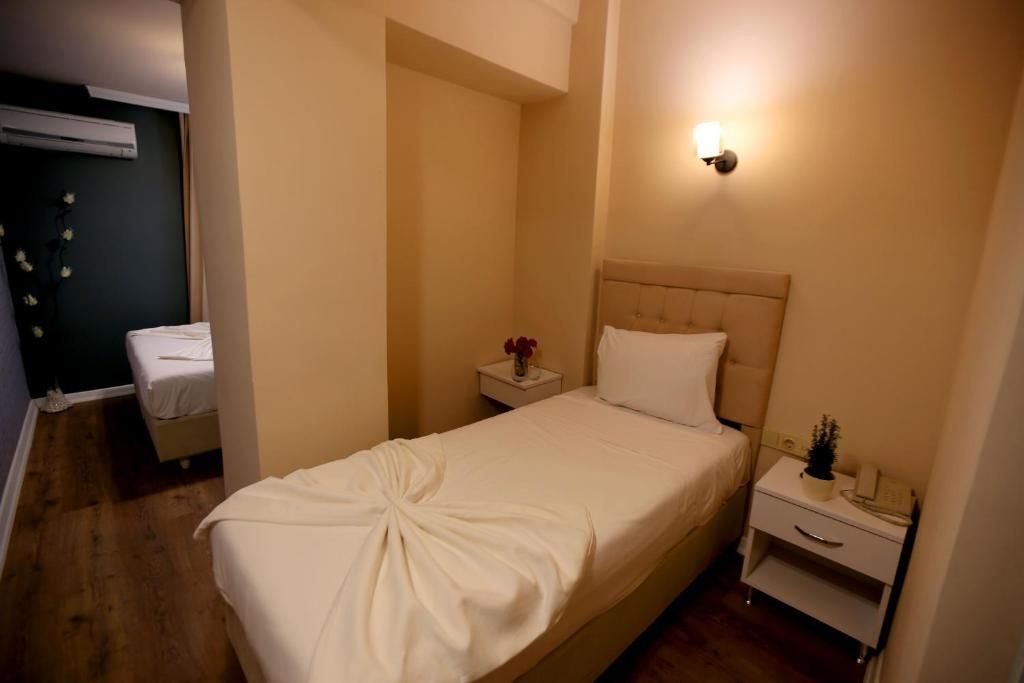 Senyor Garden Hotel - 11