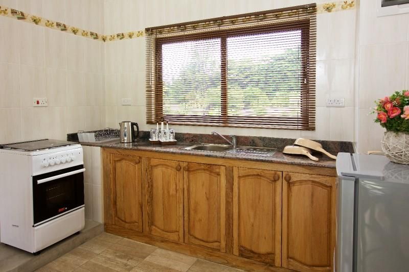 STONE SELF CATERING - 15