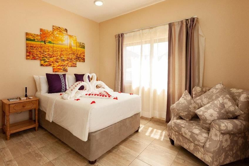 STONE SELF CATERING - 20