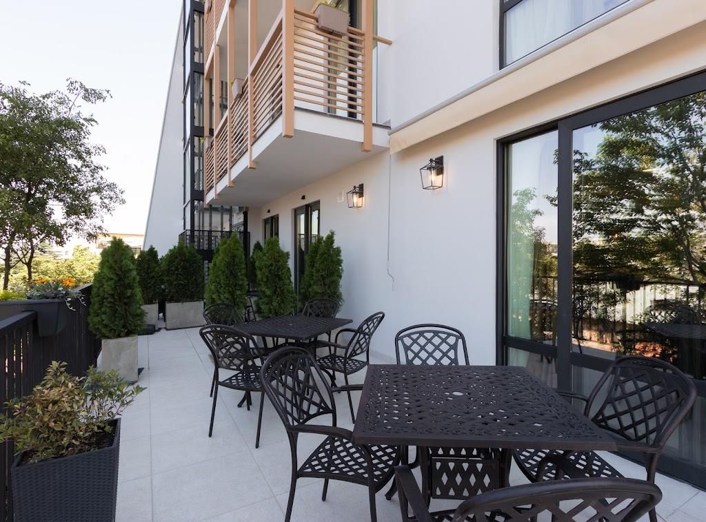 BROOCH BOUTIQUE HOTEL - 12