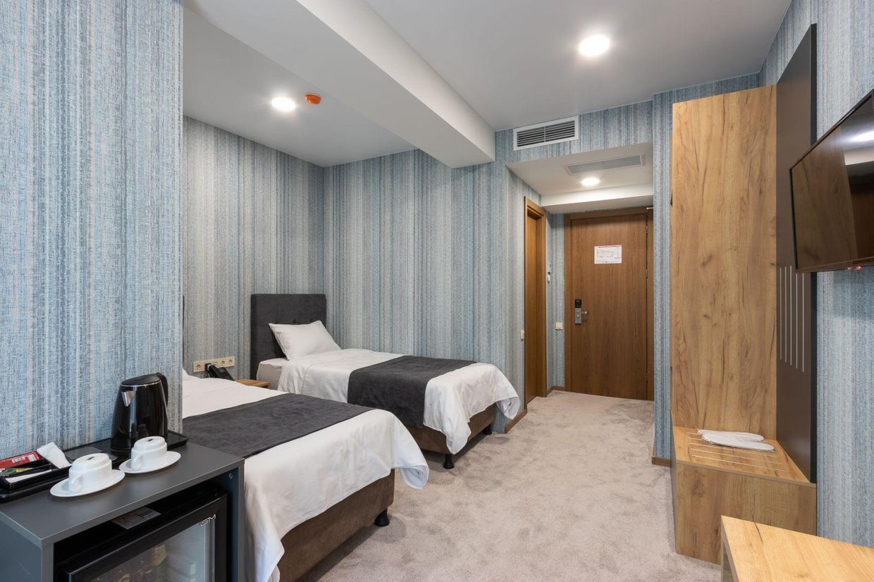 BROOCH BOUTIQUE HOTEL - 17