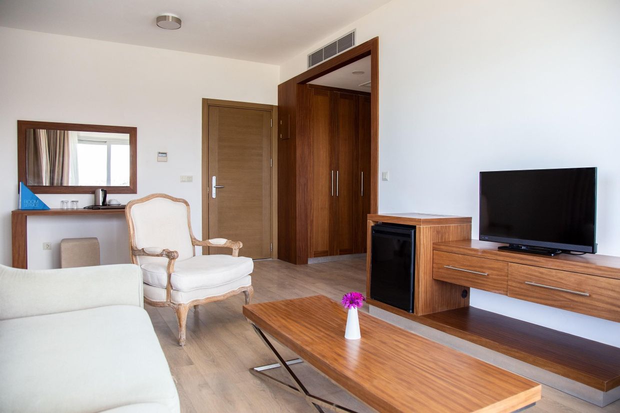 La Quinta by Wyndham Cesme - 18