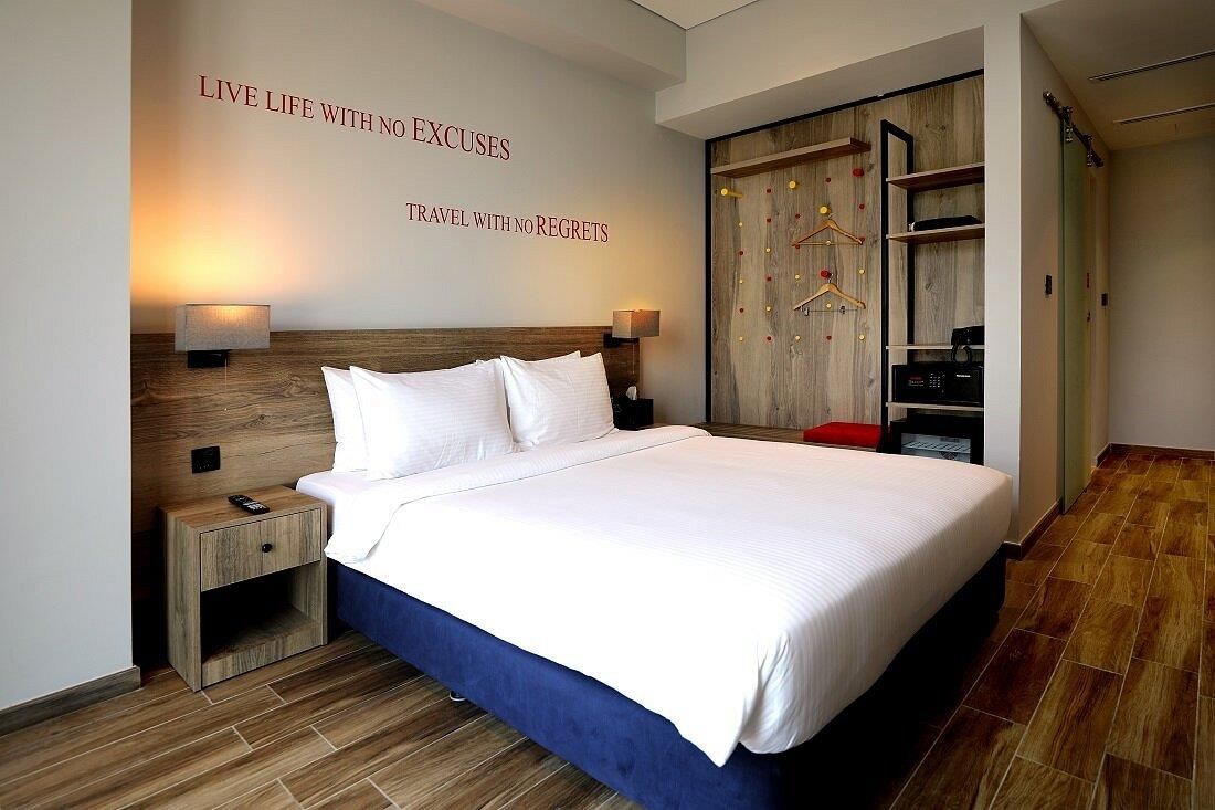 KINGSGATE CANAL HOTEL - 15