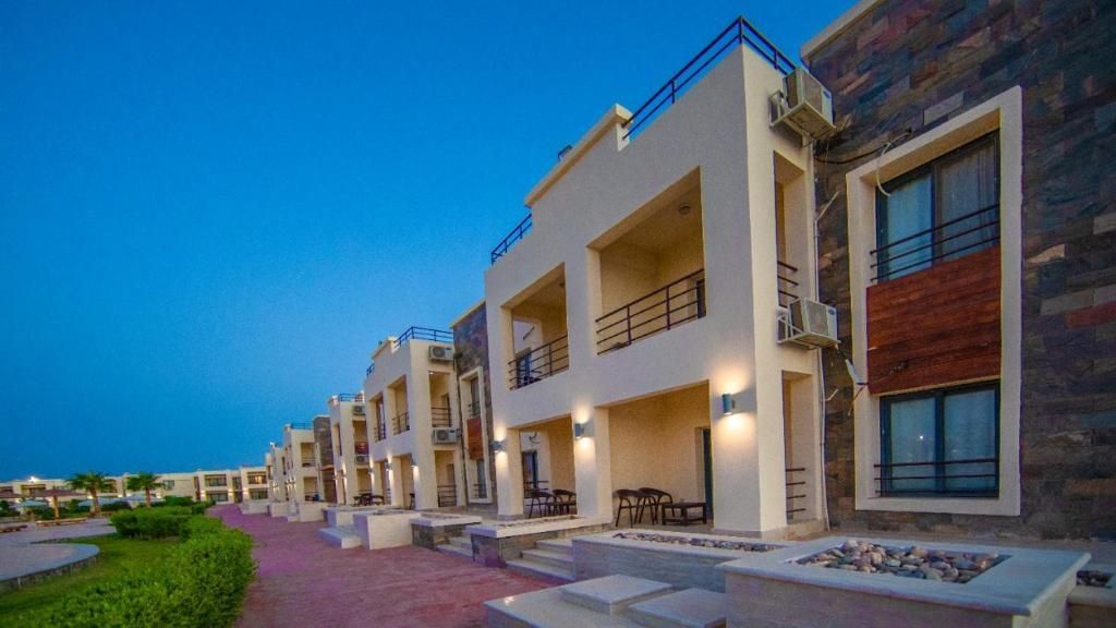 NEW EAGLES AQUA PARK RESORT - 2