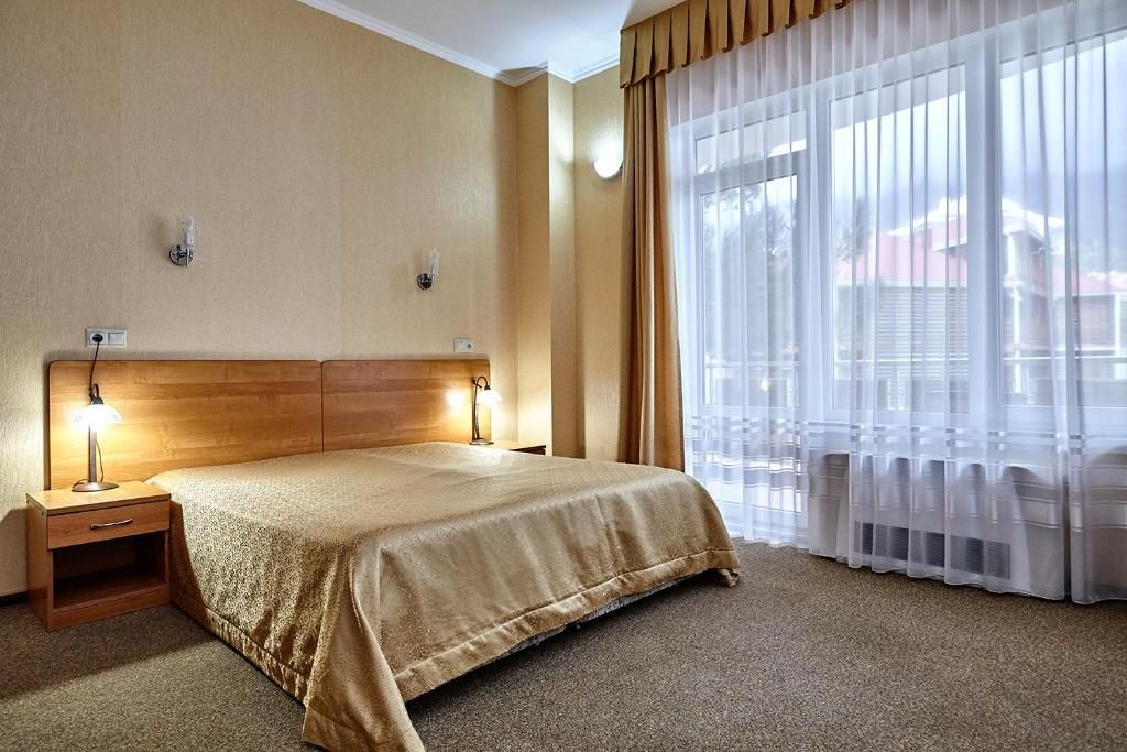 ЮЖНЫЙ БРИЗ, гостевой дом - 3