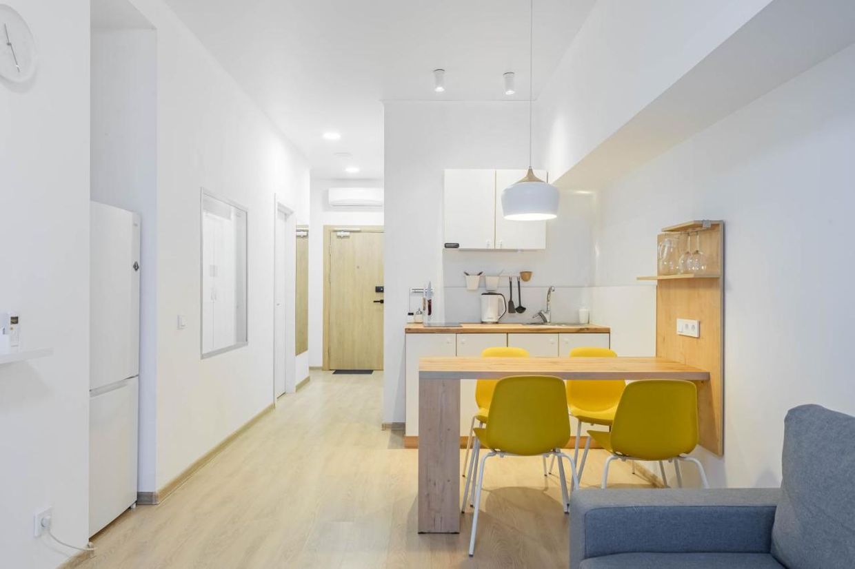 ТОЧКА ЗАПЯТАЯ - 11