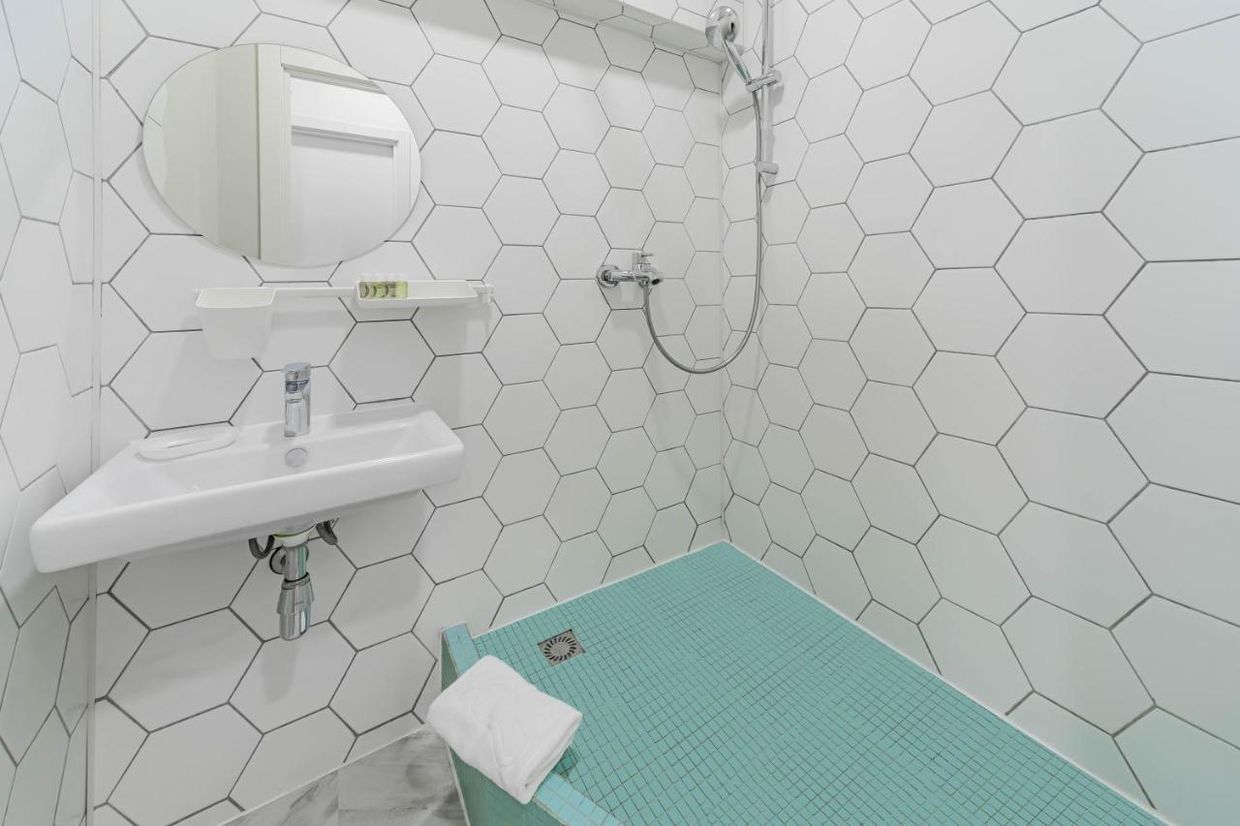 ТОЧКА ЗАПЯТАЯ - 14