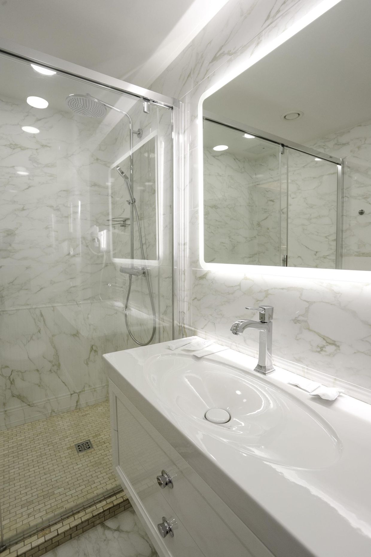 ОТЕЛЬ ТАВРИЧЕСКИЙ - 12