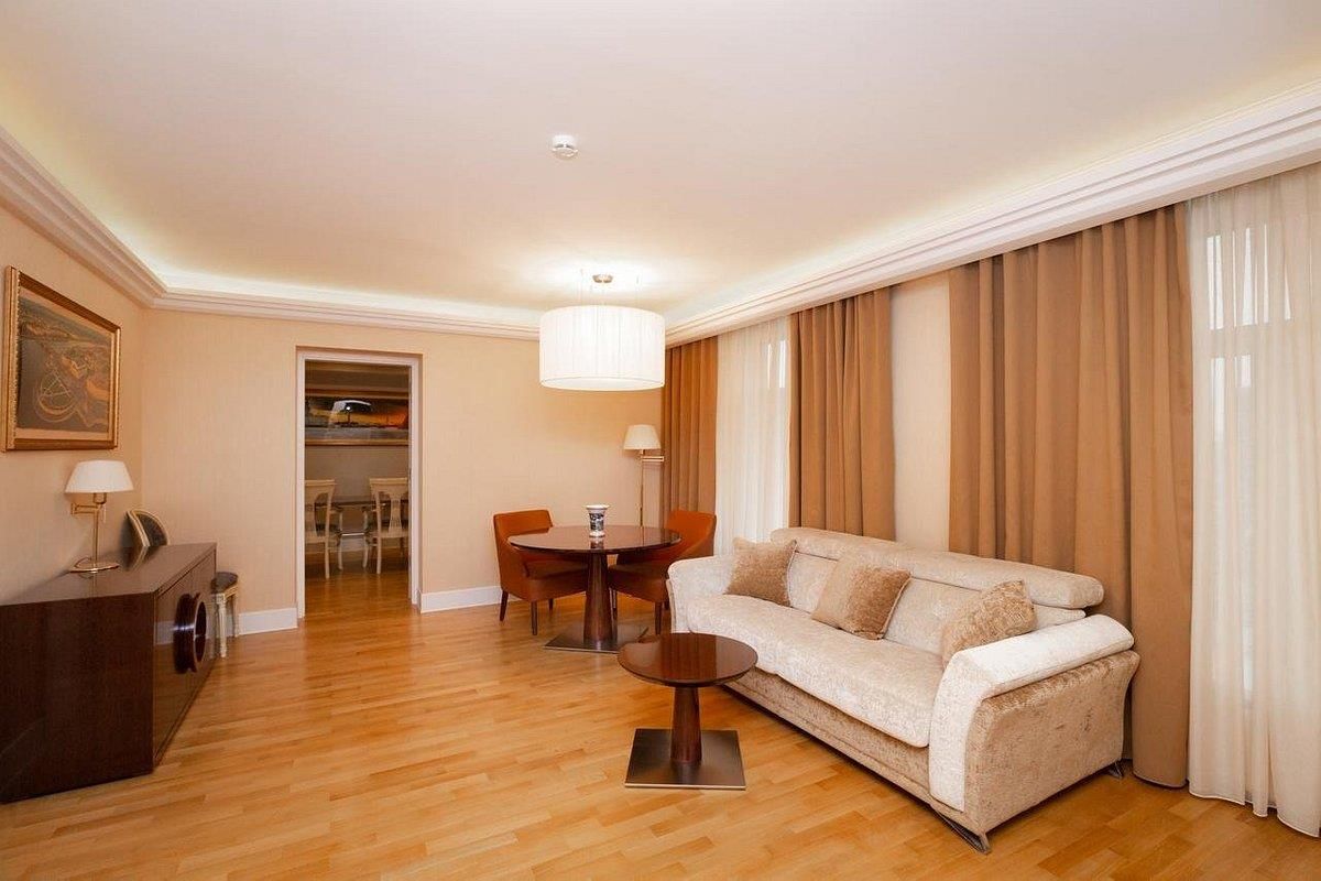 ОТЕЛЬ ТАВРИЧЕСКИЙ - 3