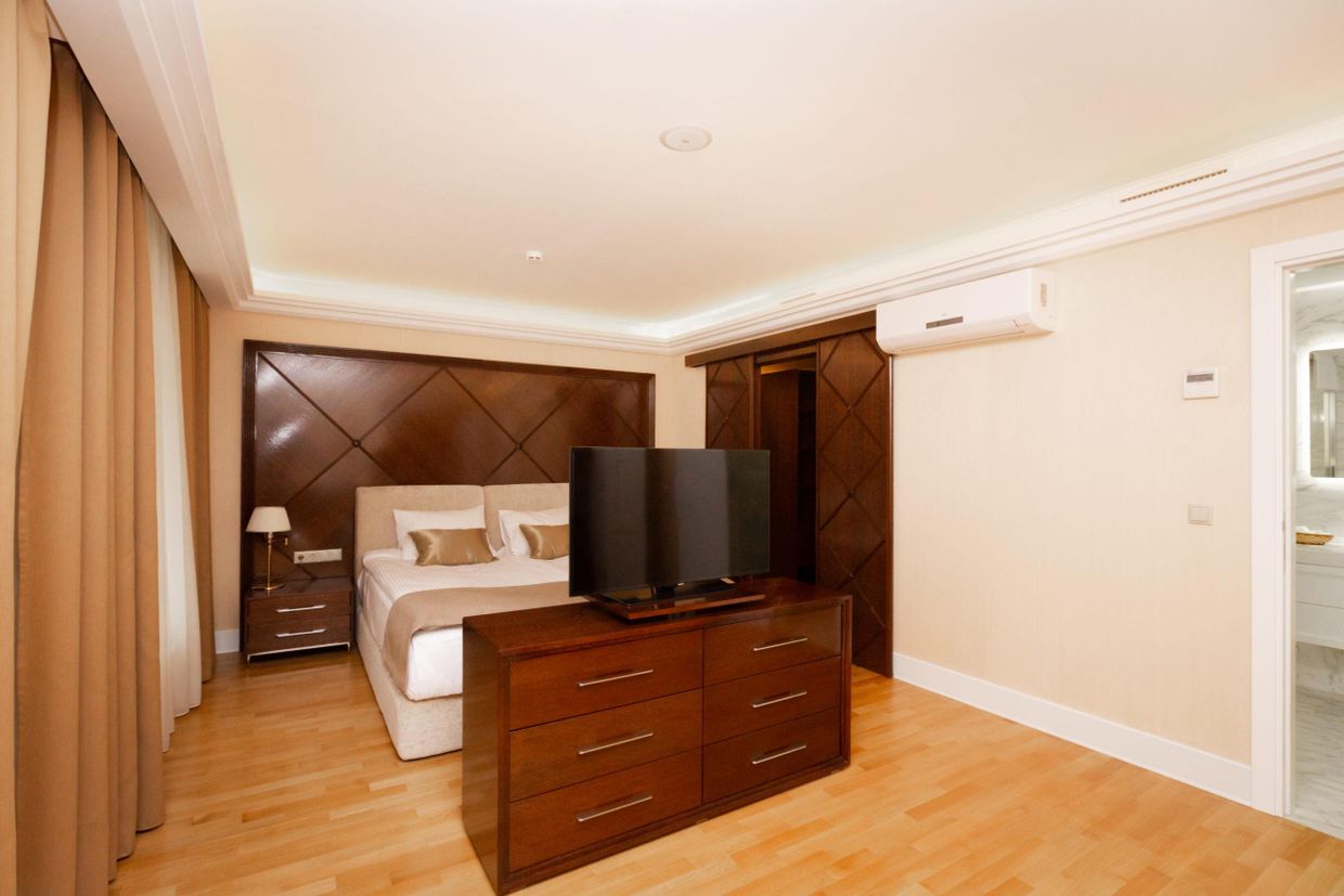 ОТЕЛЬ ТАВРИЧЕСКИЙ - 8