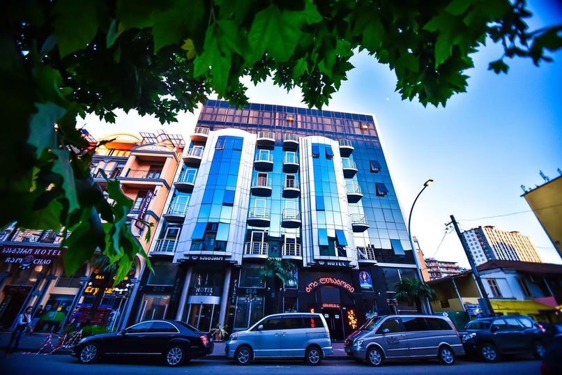 ERA PALACE - 1