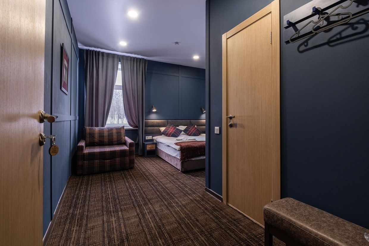 ALASKA GUEST HOUSE - 8