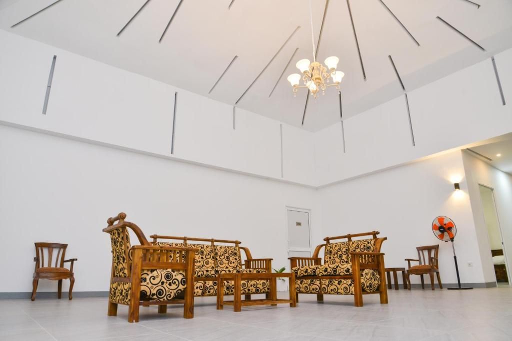 CENTHARA BEACH HOTEL GUESTHOUSE - 13