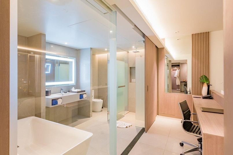 OCEANFRONT BEACH RESORT AND SPA - 6