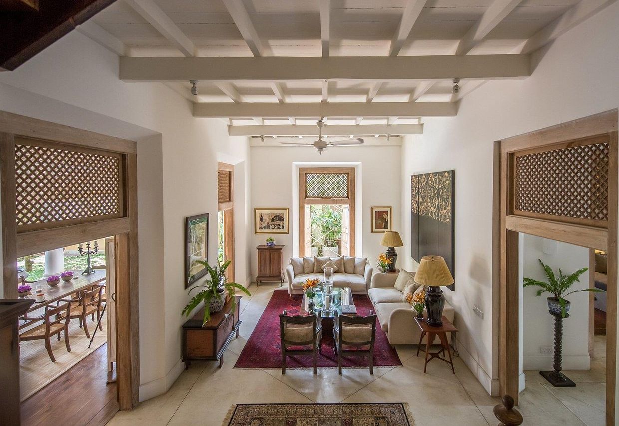 TARU VILLAS,Rampart St - 12