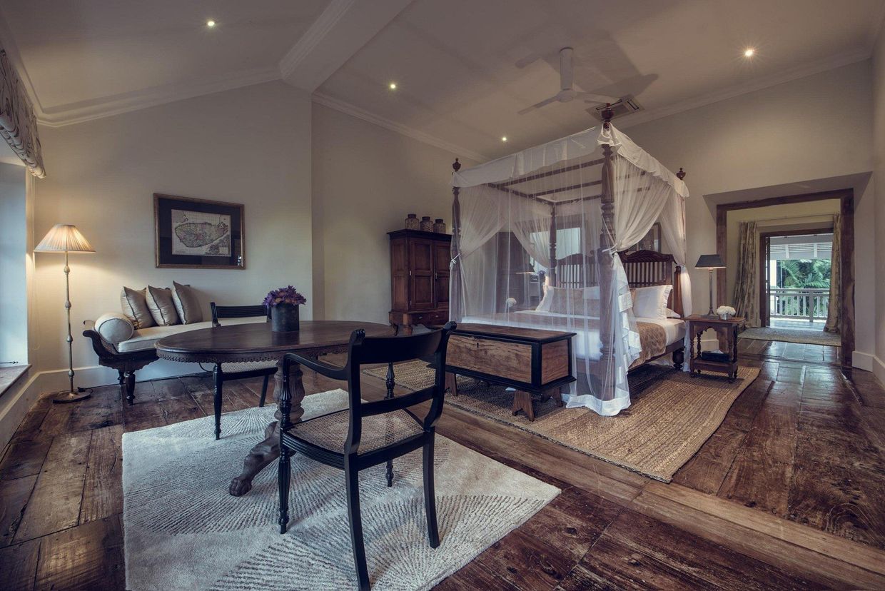 TARU VILLAS,Rampart St - 20