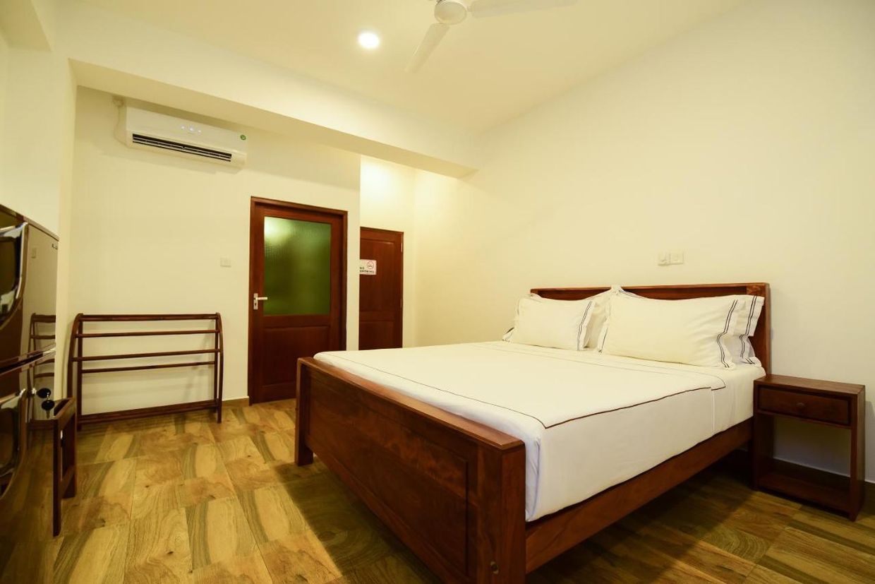 CHAAYA INN HOTEL - 12