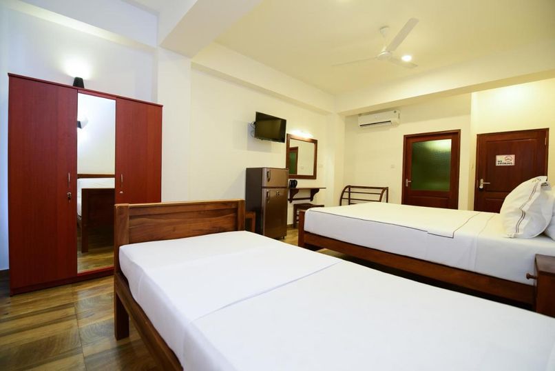 CHAAYA INN HOTEL - 6