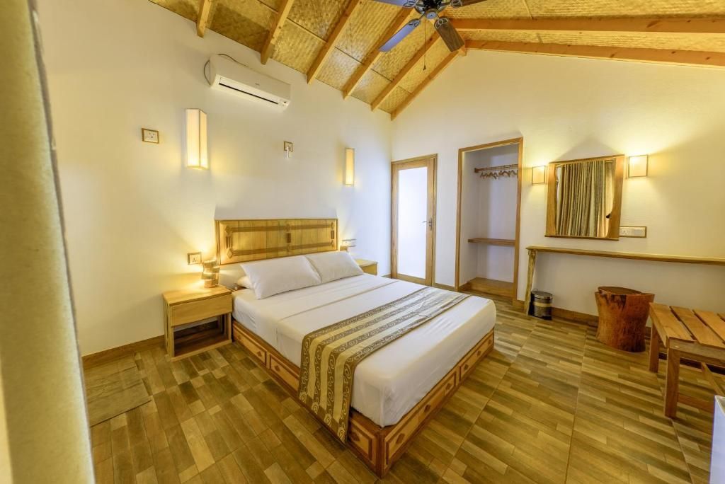 AMEERA DHIFFUSHI - 13