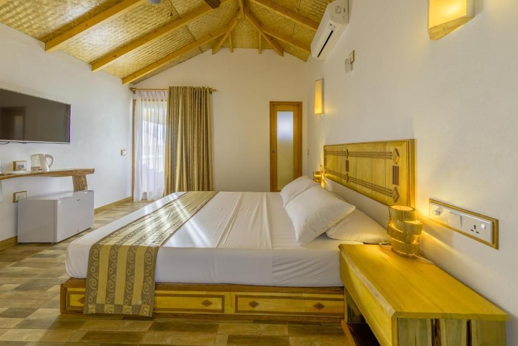 AMEERA DHIFFUSHI - 10