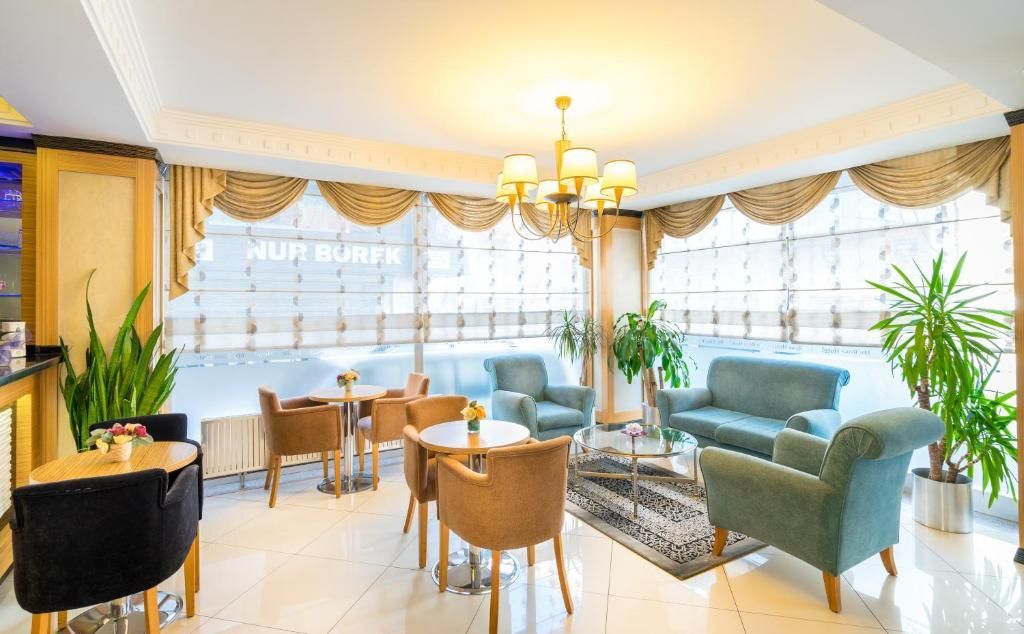 My Rose Hotel - 2