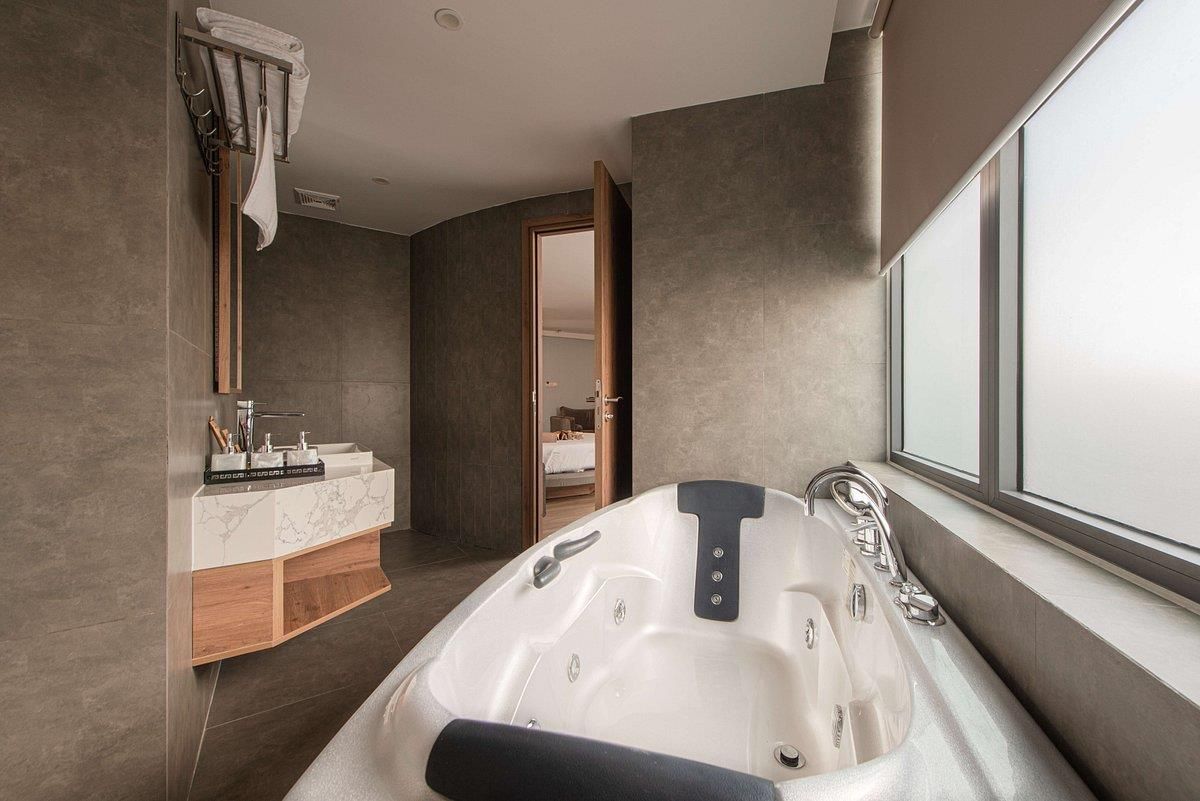 ZENIA BOUTIQUE HOTEL - 4