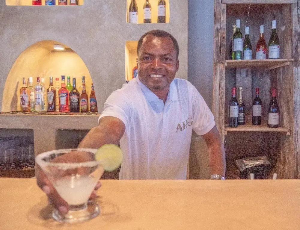 AHG SUN BAY MLILILE BEACH HOTEL - 11