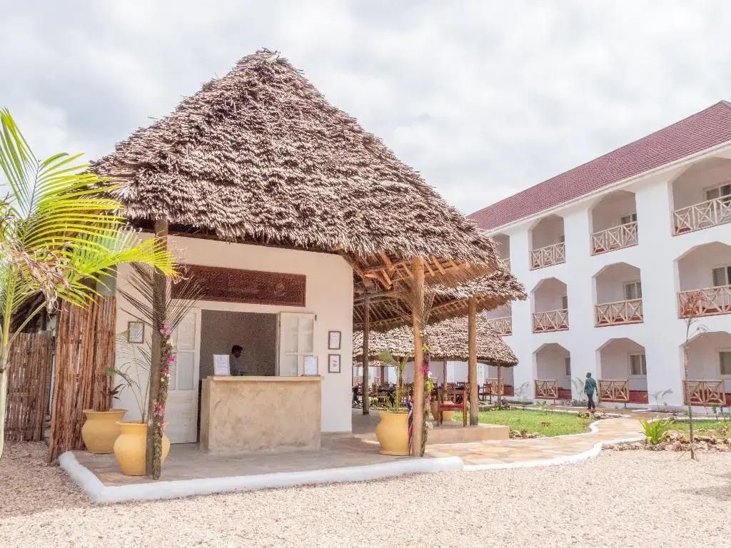 AHG SUN BAY MLILILE BEACH HOTEL - 23