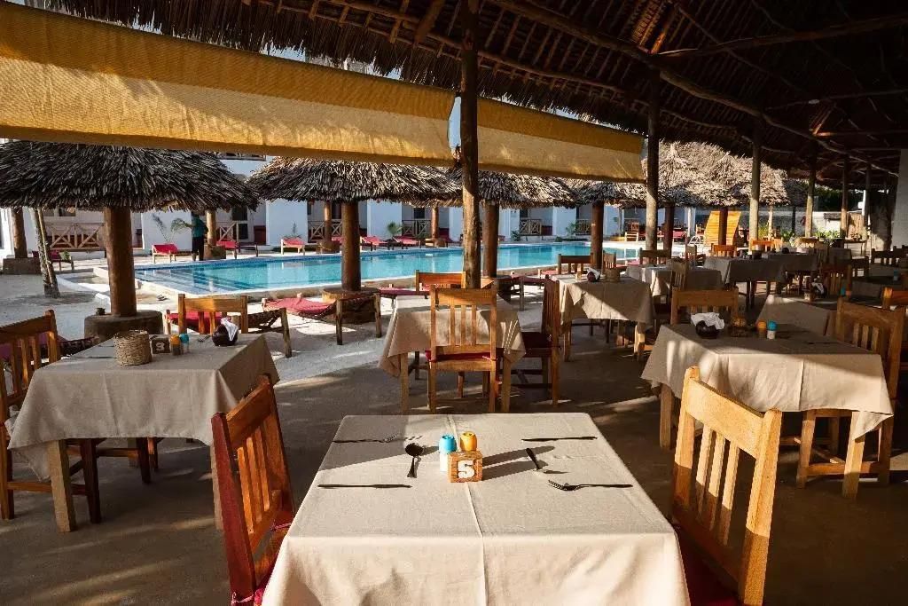 AHG SUN BAY MLILILE BEACH HOTEL - 27