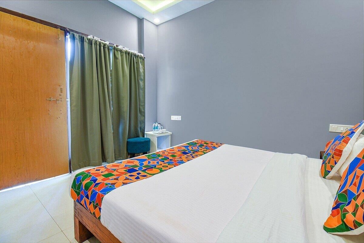 YOGI TREE BEACH RESORT & CAFE (ex. ARTISAN RESORT AND CAFE GOA) - 9