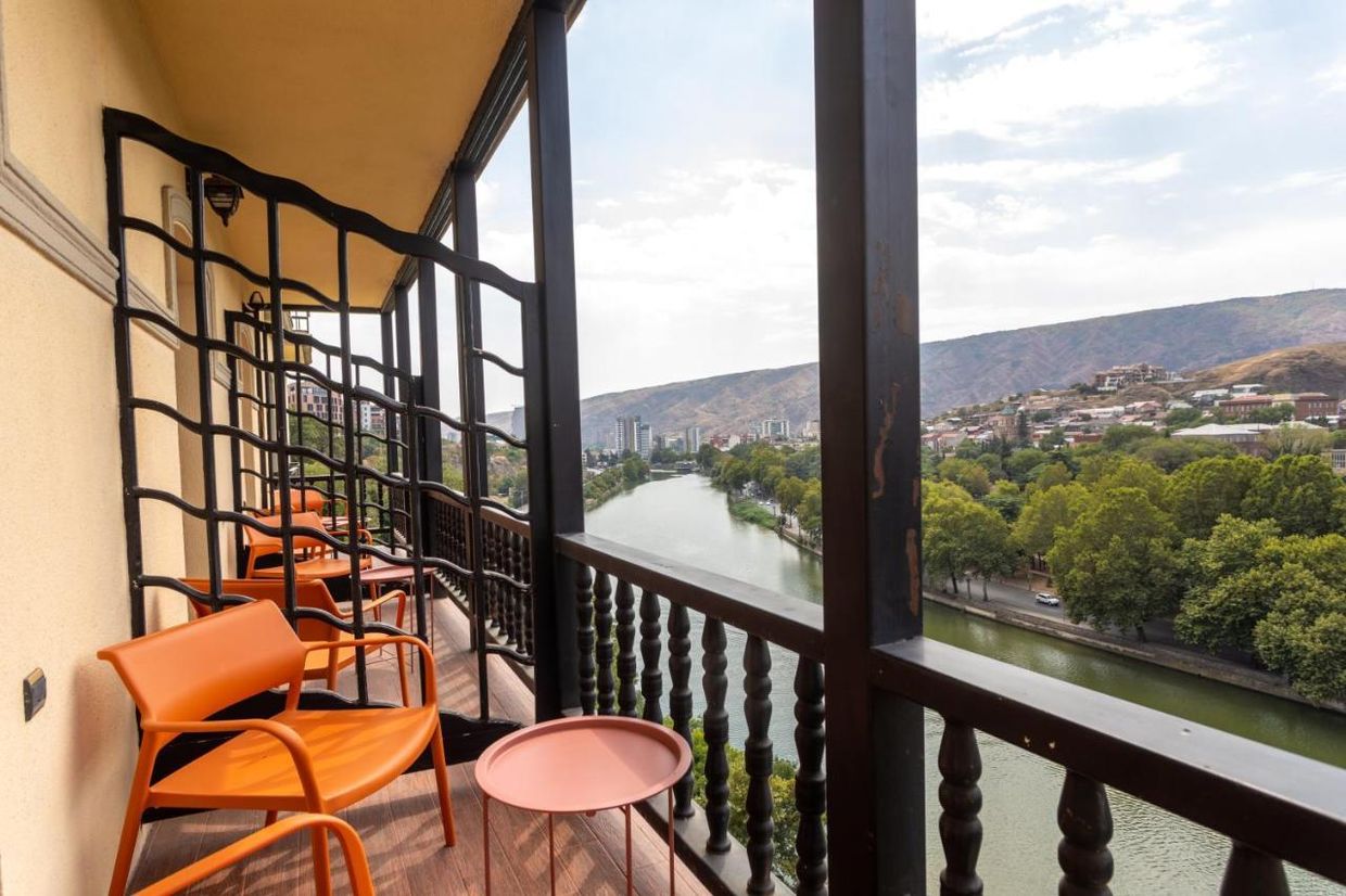 MARGOT OLD TBILISI - 4