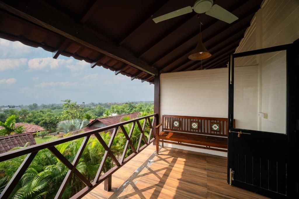 CRESCENT RESORT (ex. OXYGEN RESORT) - 20