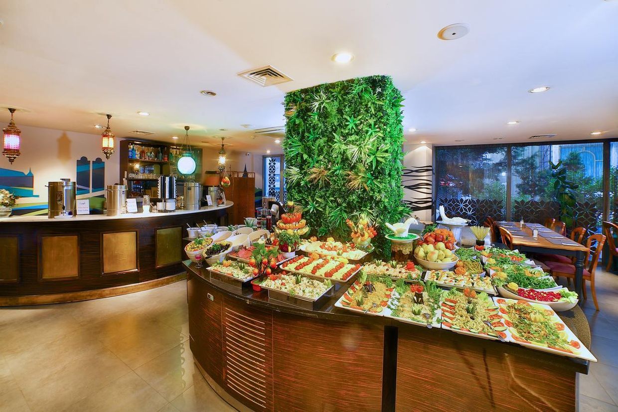 All Seasons Hotel - 2