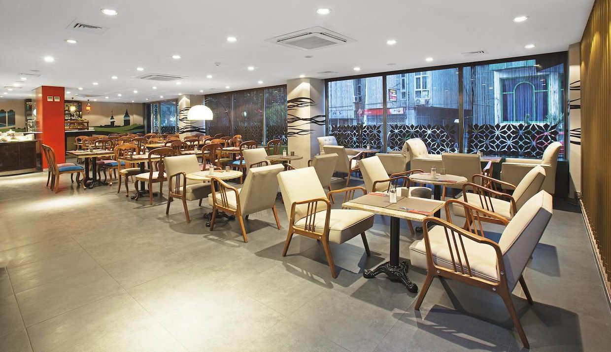 All Seasons Hotel - 33