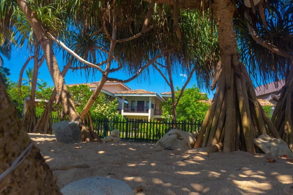 GURU BEACH RESORT - 4