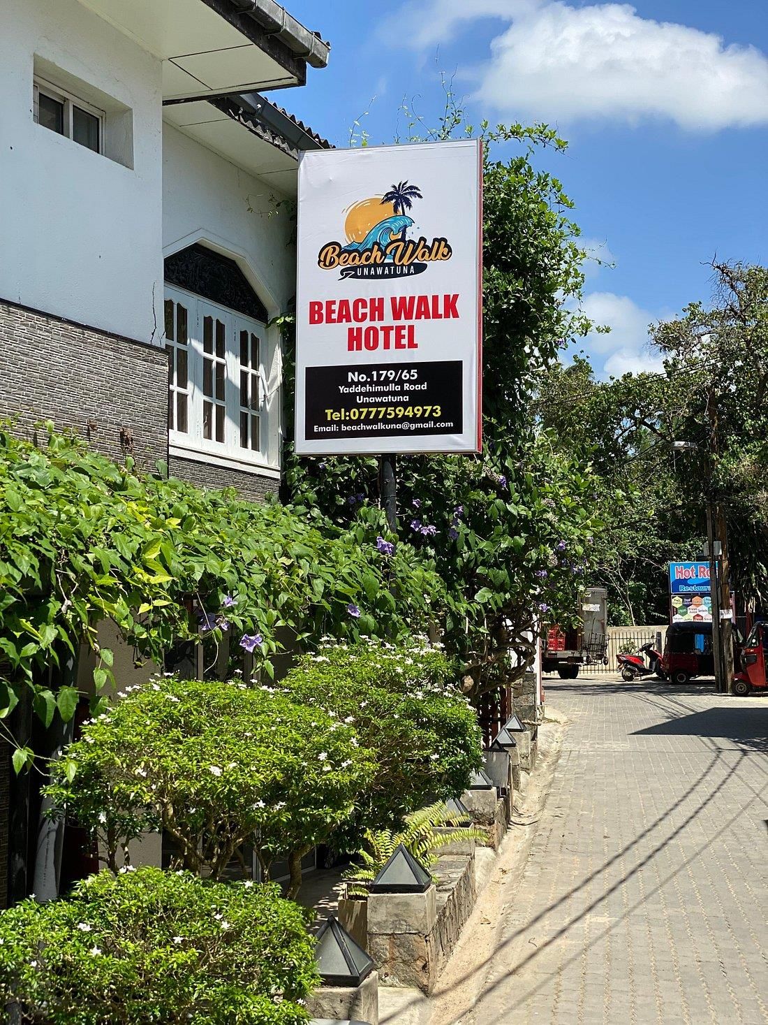 BEACH WALK HOTEL - 4