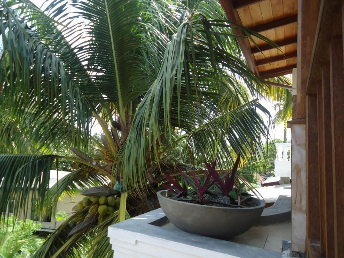 SKY GARDEN HOTEL - 33