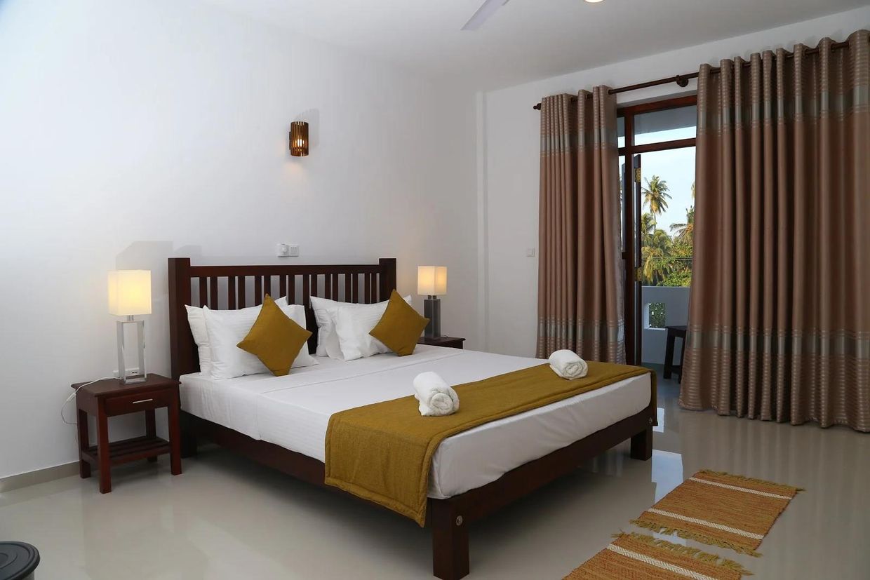 HIKKA REGENT HOTEL - 9